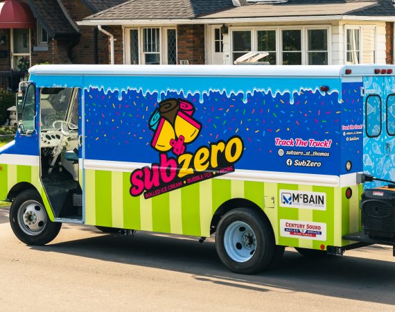 Conception covering véhicule et installation de l'habillage véhicule