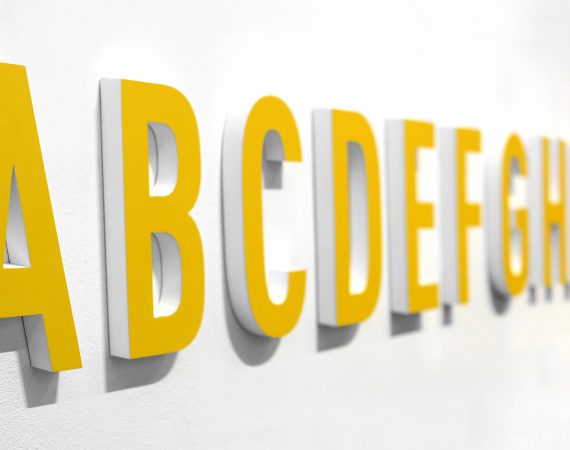 Fabricant d'enseignes et signalétiques